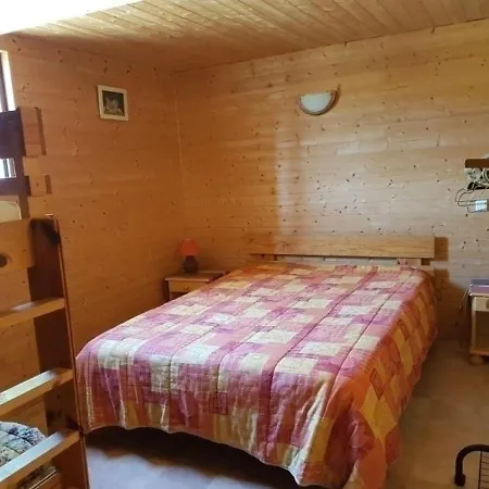 Chalet Besse-et-saint-anastaise, 4 Pieces, 8 Personnes - Fr-1-395-5 Alpehytte *