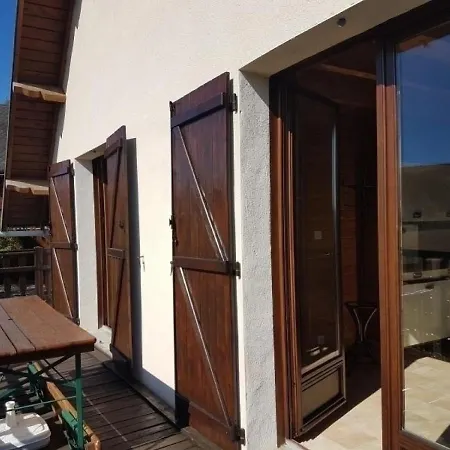 Chalet Besse-et-saint-anastaise, 4 Pieces, 8 Personnes - Fr-1-395-5 * Besse-et-Saint-Anastaise